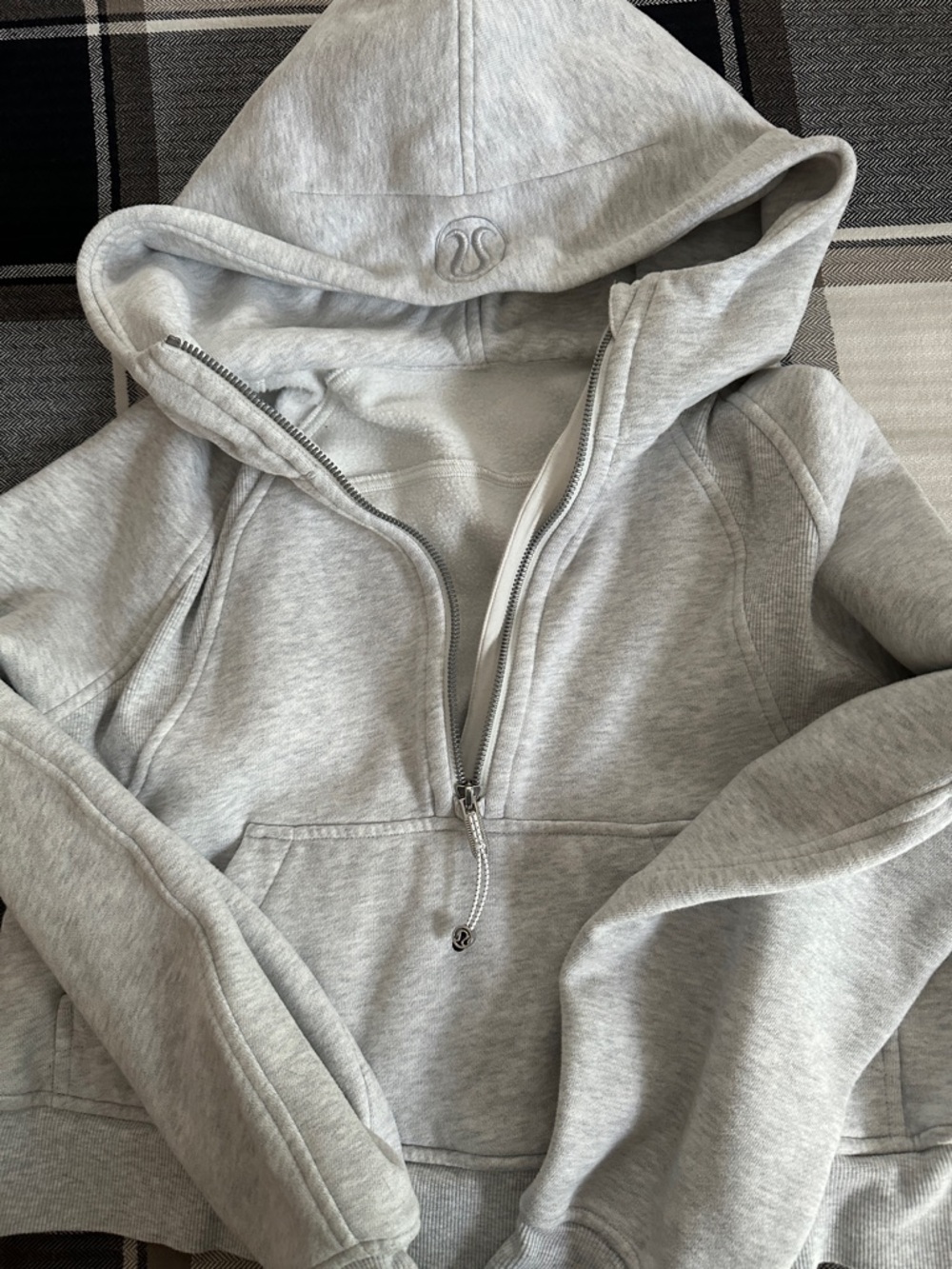 Lululemon athletica Light Gray Scuba Oversized Half-Zip Cropped Hoodie - Picture 2 of 2